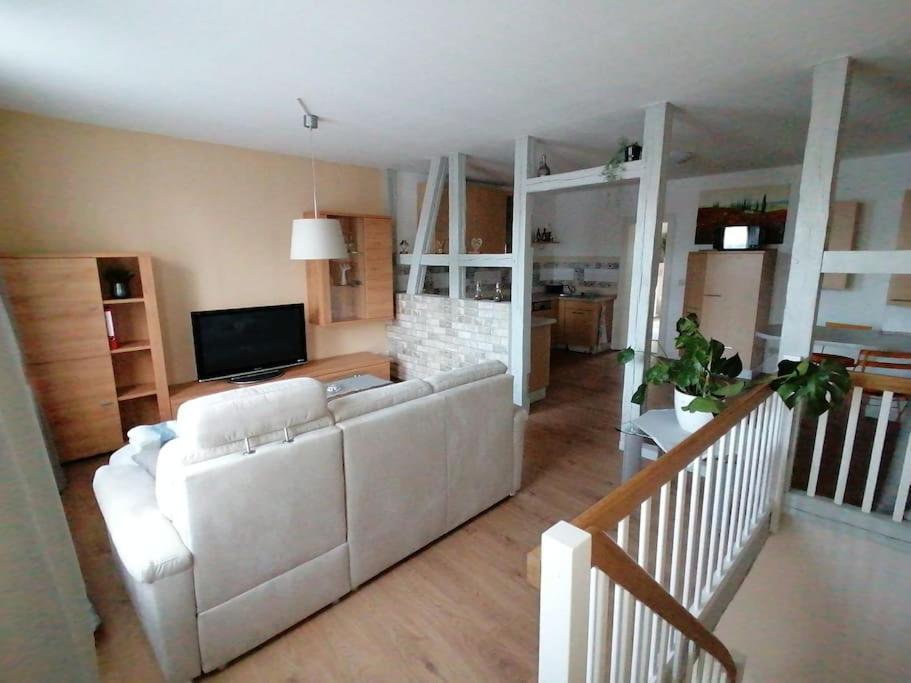 Gemuetliche Ferienwohnung In Neu Kaliss Bagian luar foto